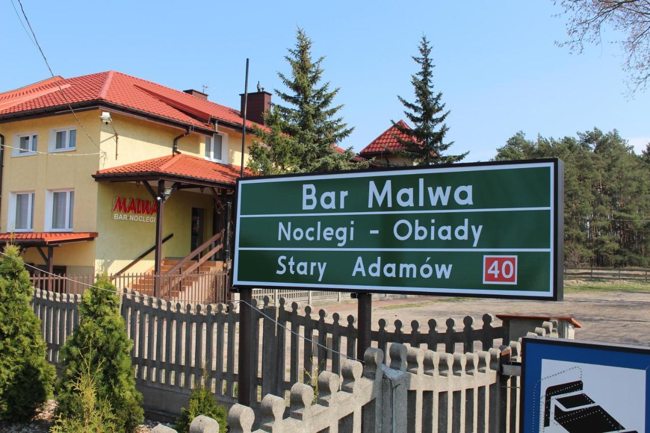 Bar Malwa Motel อเล็กซานดรูฟ ลูดสกี ภายนอก รูปภาพ